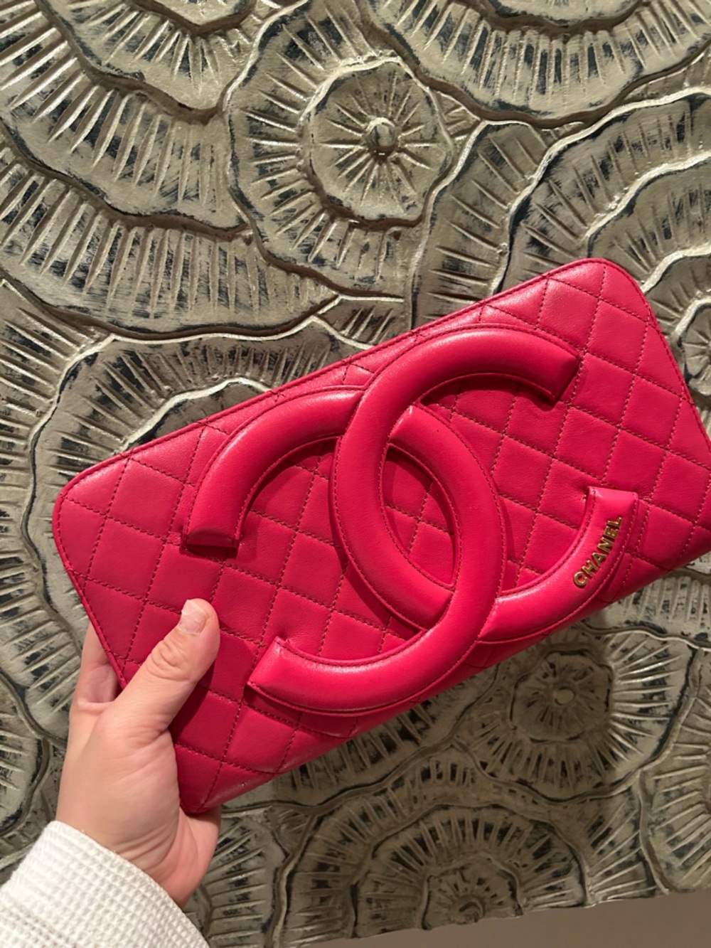 CHANEL Quilted Double CC midnight clutch - Picture 2 of 7